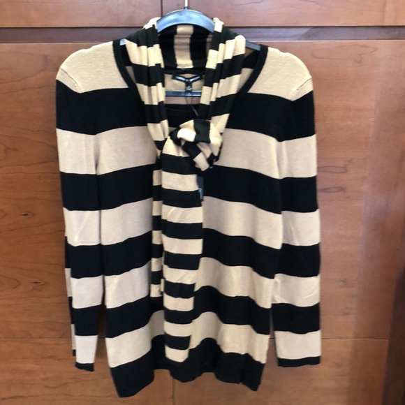 Cable & Gauge Sweaters - NWT Cable and Gauge sweater with removable scarf